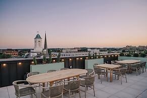 Hotel Heron Old Town Alexandria