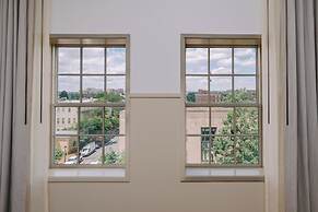 Hotel Heron Old Town Alexandria