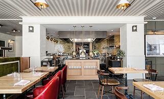 Hotel Heron Old Town Alexandria