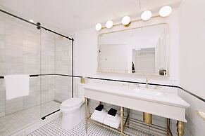 Hotel Heron Old Town Alexandria