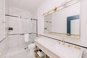 Hotel Heron Old Town Alexandria