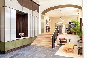 Hotel Heron Old Town Alexandria