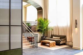 Hotel Heron Old Town Alexandria