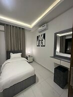 Cozy Home Near All Services 20