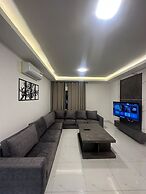 Cozy Home Near All Services 20