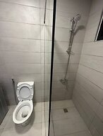 Cozy Home Near All Services 22