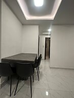 Cozy Rooftop Near Al Services 24