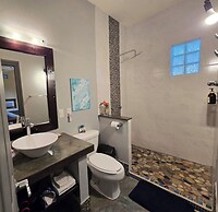 Ocean Oasis Hotel