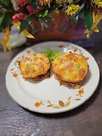 Moonlight Manor Bed and Breakfast