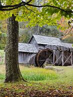 Moonlight Manor Bed and Breakfast