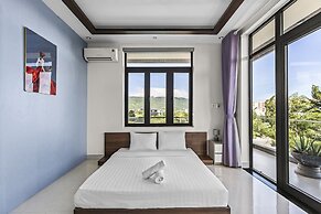 Rosemary Villa near Han River