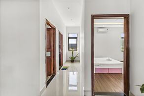 Rosemary Villa near Han River