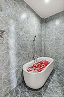 Rosemary Villa near Han River