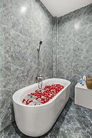 Rosemary Villa near Han River