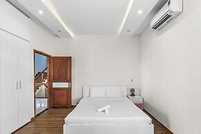 Rosemary Villa near Han River