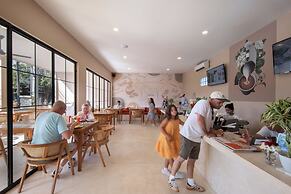 The Claremont Luxury Villas