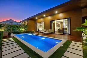 The Claremont Luxury Villas