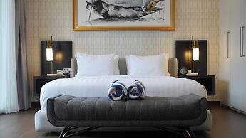 The Claremont Luxury Villas