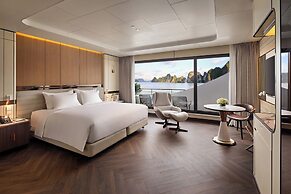 Grand Pioneers Halong Bay Cruise 1