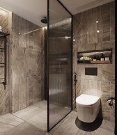 Grand Pioneers Halong Bay Cruise 1