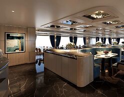 Grand Pioneers Halong Bay Cruise 1