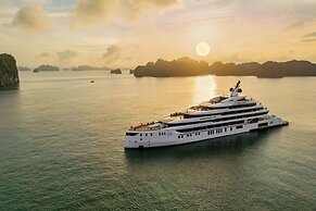 Grand Pioneers Halong Bay Cruise 1