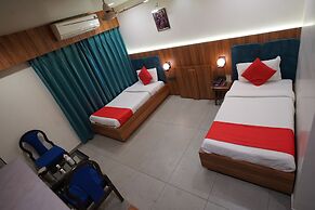 HOTEL GOKUL