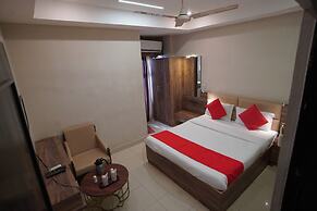 HOTEL GOKUL