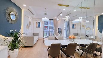 Vinhome Time City Full Service Apartment