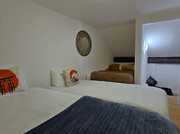 White Tulip Central 3bedroom Duplex Loft