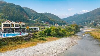 Gapyeong Lucerne Kids Spa Pension