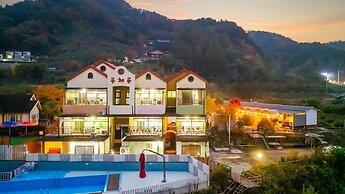 Gapyeong Lucerne Kids Spa Pension