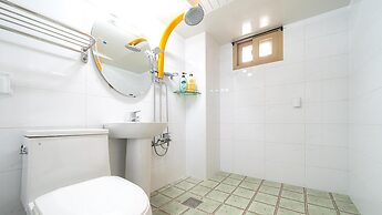 Gapyeong Lucerne Kids Spa Pension