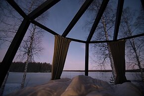 Aito  Igloo & Spa Resort