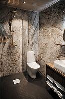 Aito  Igloo & Spa Resort