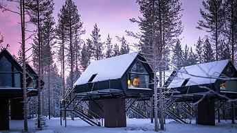 Aito  Igloo & Spa Resort