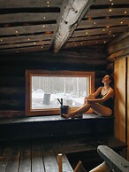 Aito  Igloo & Spa Resort