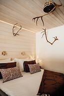 Aito  Igloo & Spa Resort