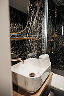 Aito  Igloo & Spa Resort