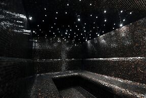 Aito  Igloo & Spa Resort