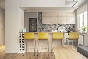 Cozy Apartment Near Wawel by Renters