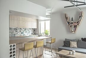 Cozy Apartment Near Wawel by Renters
