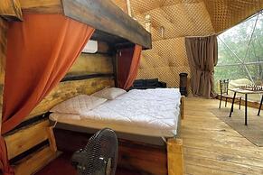 Glamping Jedlova Sleeps 6 With Deck