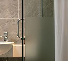 Green Suites Hotel Ha Long