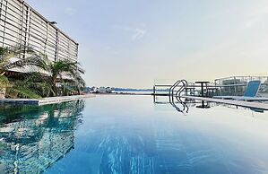 Green Suites Hotel Ha Long