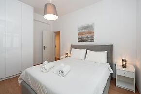 Modern Family Apartment near Acropolis