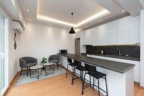 Modern Family Apartment near Acropolis