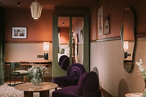 1.75 Paris La Trêve