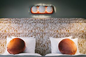 1.75 Paris La Trêve