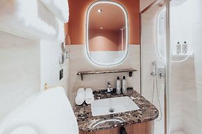 1.75 Paris La Trêve